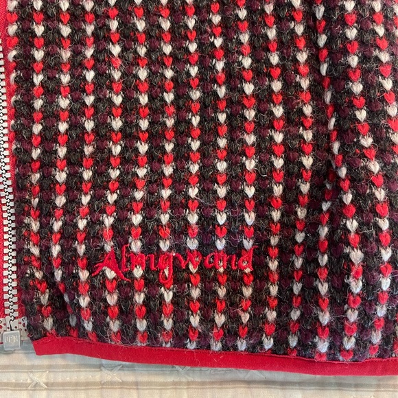 Almgwand brand sweater jacket - Picture 3 of 15